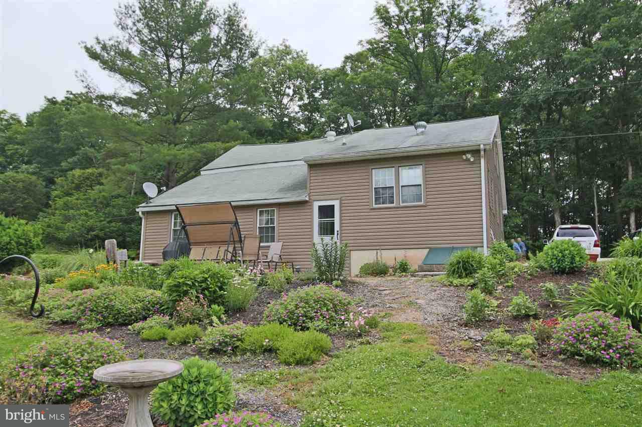 2019 Ridge Road Gettysburg, PA 17325 - Photo 5 of 24