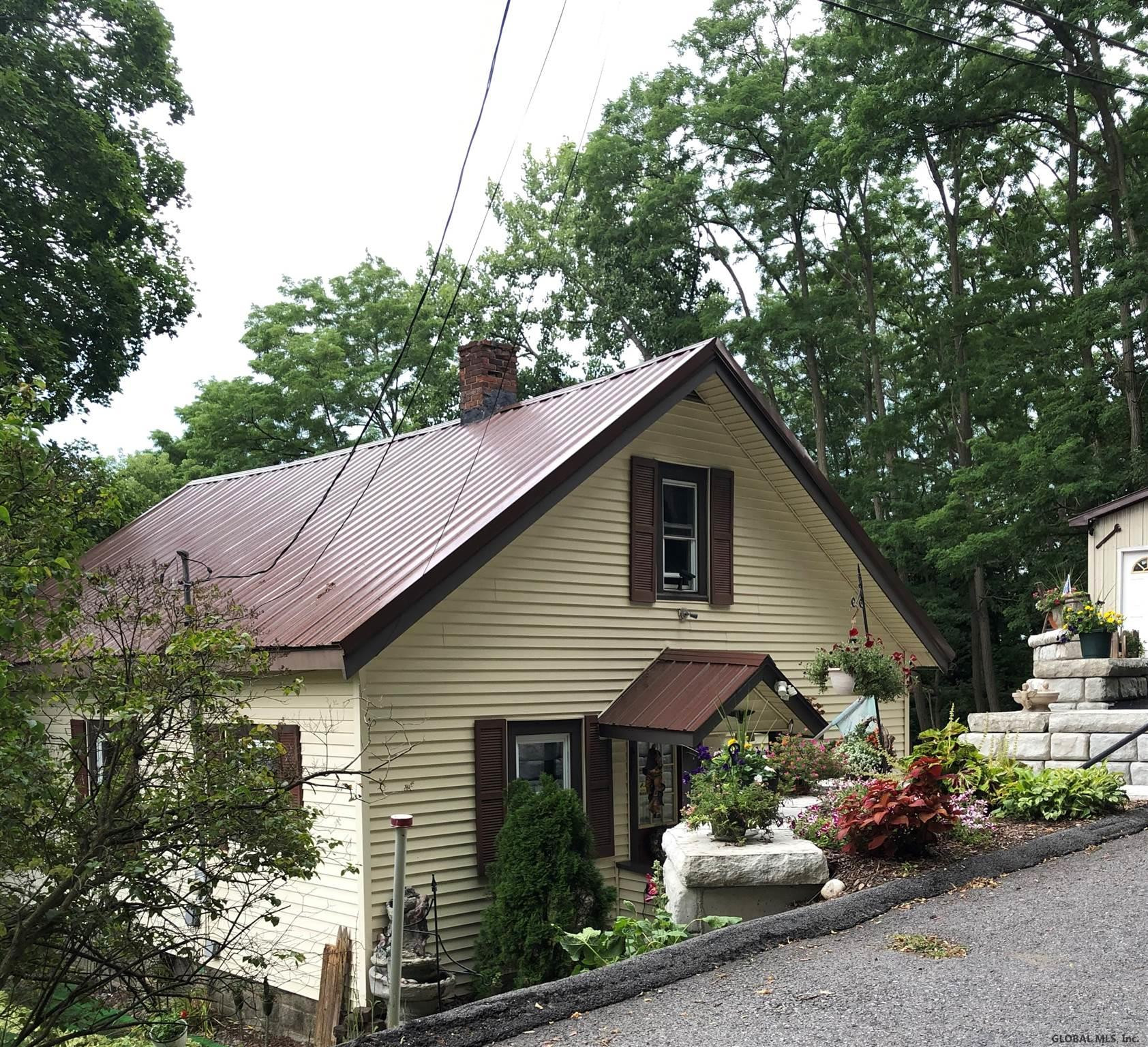43 Mergner Road Fort Johnson, NY 12070 - Photo 1 of 16 Photo 1