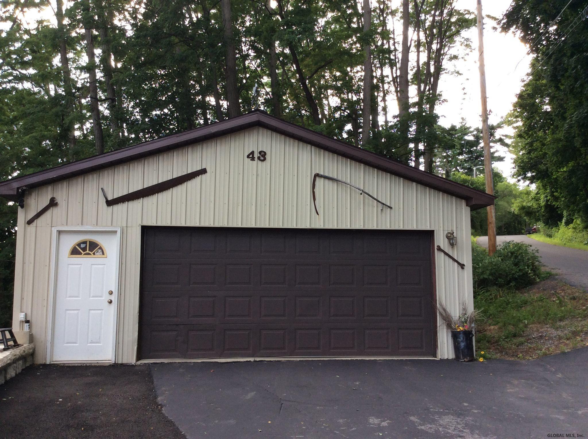43 Mergner Road Fort Johnson, NY 12070 - Photo 12 of 16 Photo 12