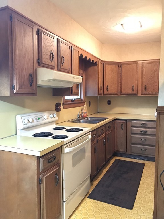 67 Purchase Street Worcester, MA 01606 - Photo 14 of 29 Gallery Image 14