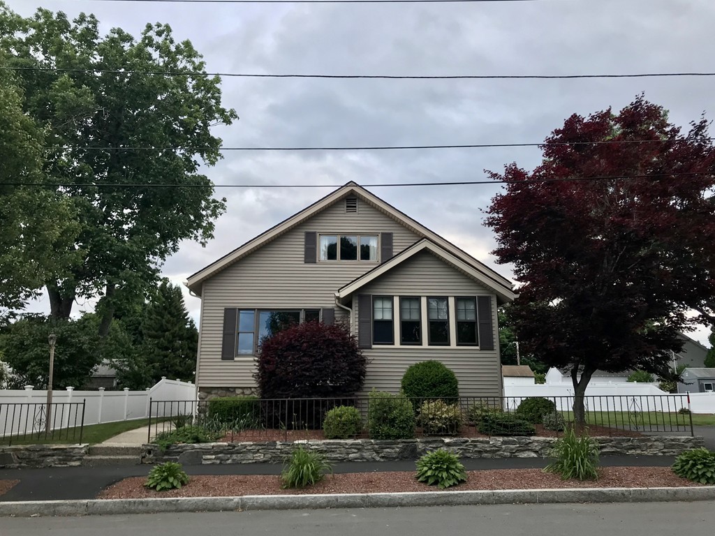 67 Purchase Street Worcester, MA 01606 - Photo 2 of 29 Gallery Image 2