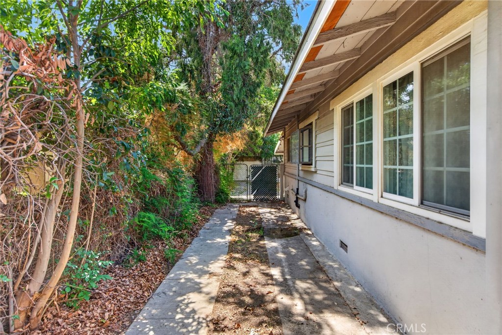 4290 Highland Place Riverside, CA 92506 - Photo 30 of 33 Gallery Image 30