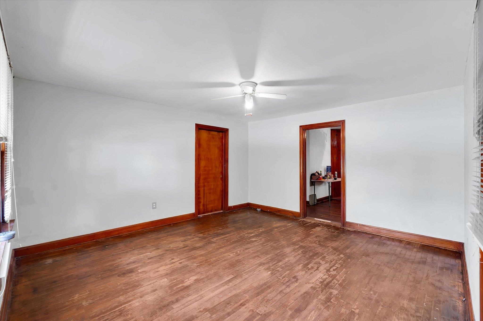 211 Piney Road Greenville, SC 29611 - Photo 6 of 28 Gallery Image 6