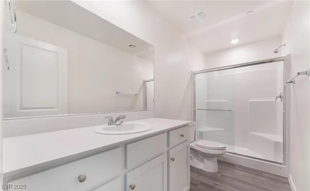 $1,940 | 6956 Honor Hill Street, Las Vegas, NV 89166