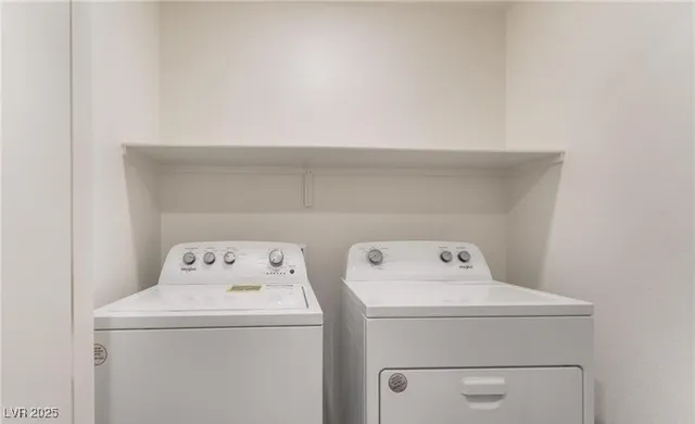 $1,940 | 6956 Honor Hill Street, Las Vegas, NV 89166