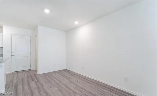 $1,940 | 6956 Honor Hill Street, Las Vegas, NV 89166