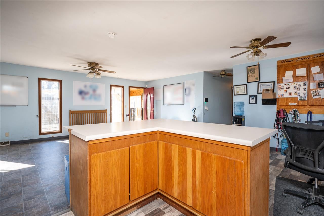 1045 Vine Avenue Riverside, IA 52327 - Photo 25 of 42 Gallery Image 25