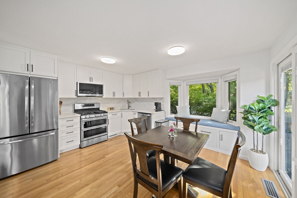 36 Maple Street, Unit 36 Canton, MA 02021 - Photo 9 of 40