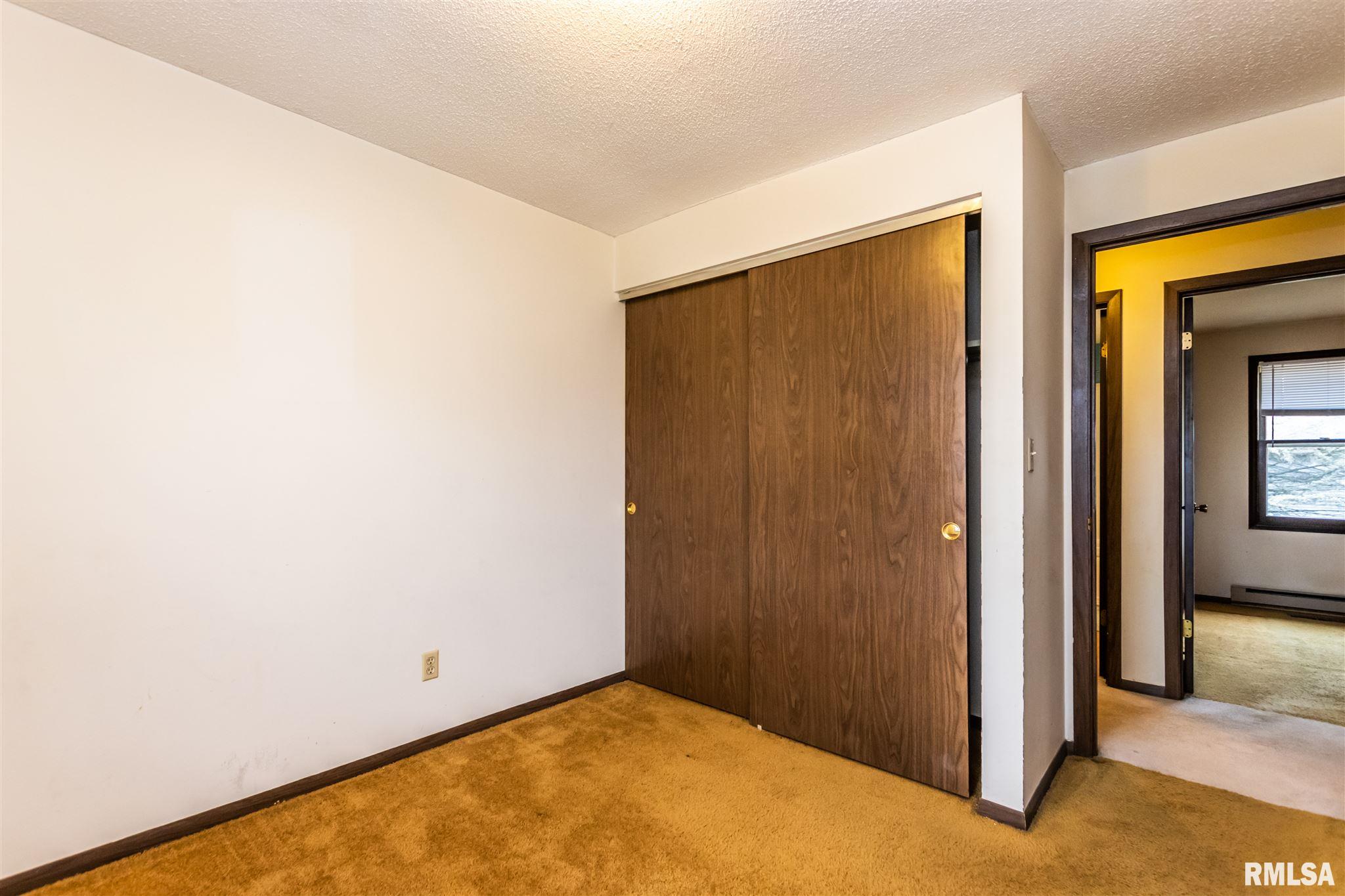 4438 West Castleton Road Peoria, IL 61615 - Photo 12 of 43 Gallery Image 12