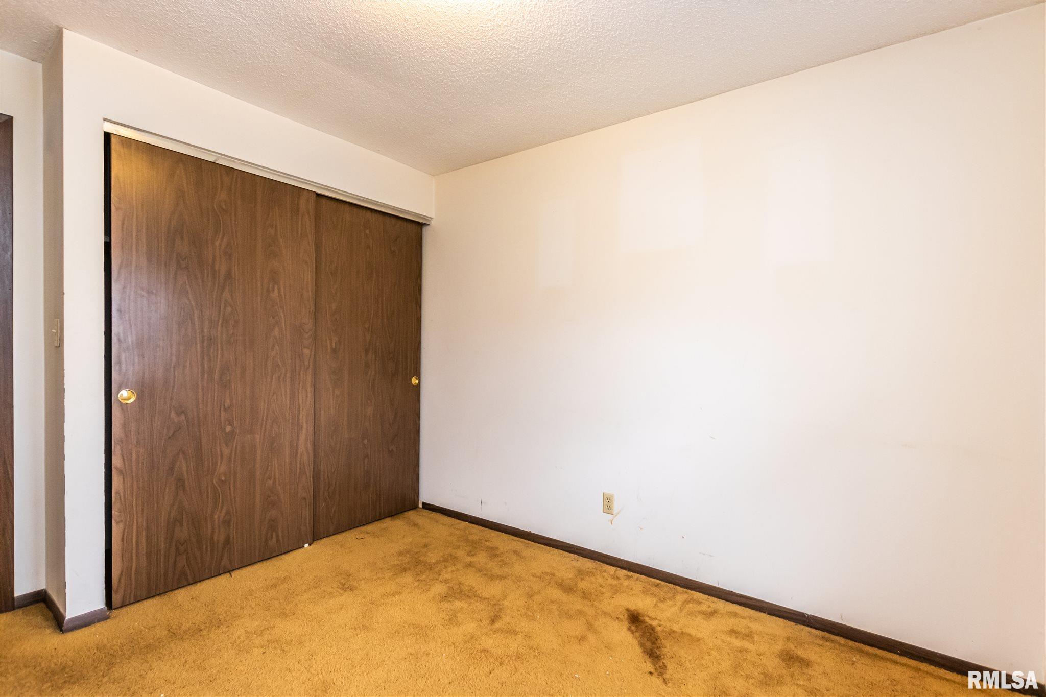 4438 West Castleton Road Peoria, IL 61615 - Photo 23 of 43 Gallery Image 23