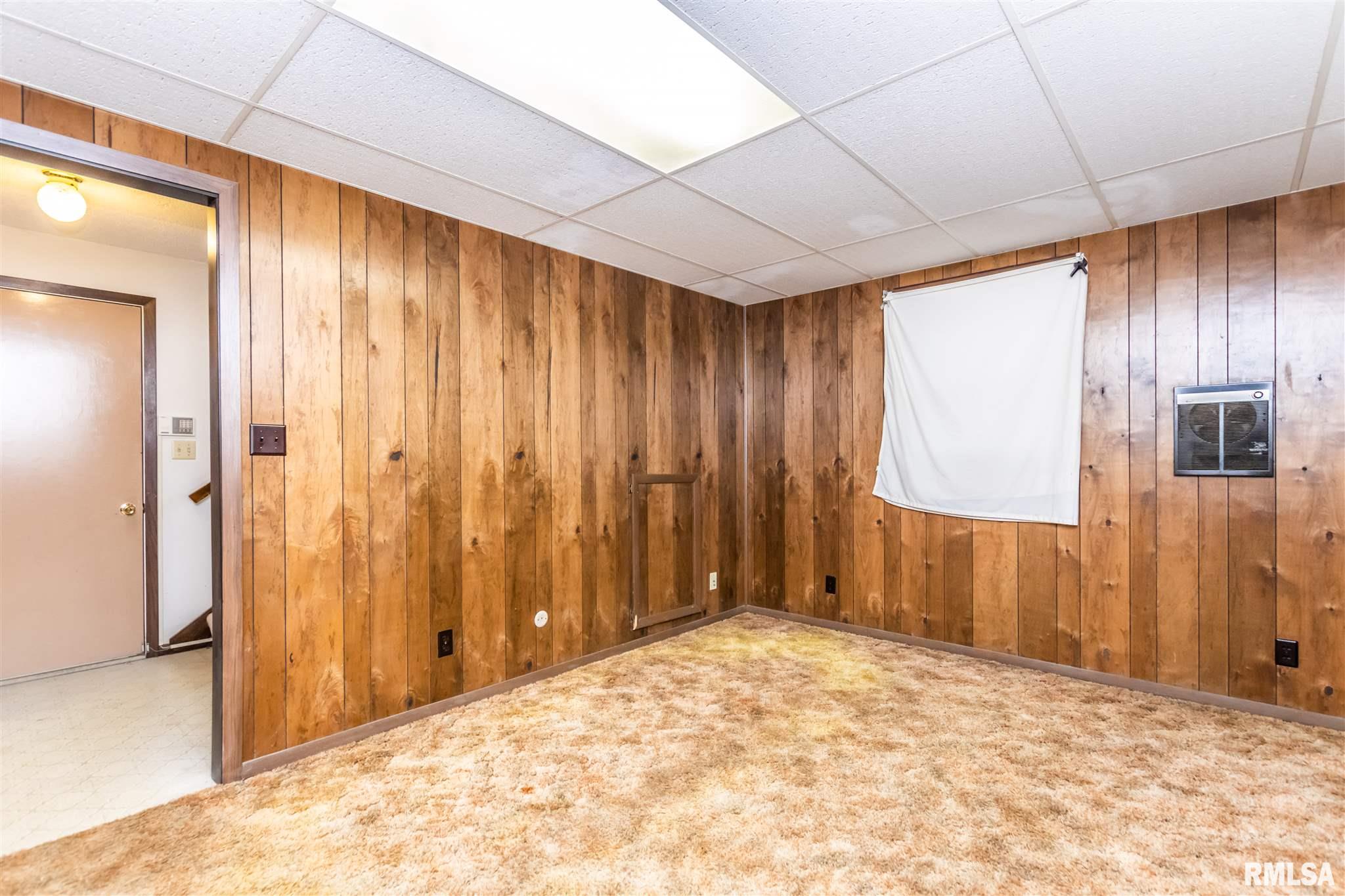 4438 West Castleton Road Peoria, IL 61615 - Photo 27 of 43 Gallery Image 27