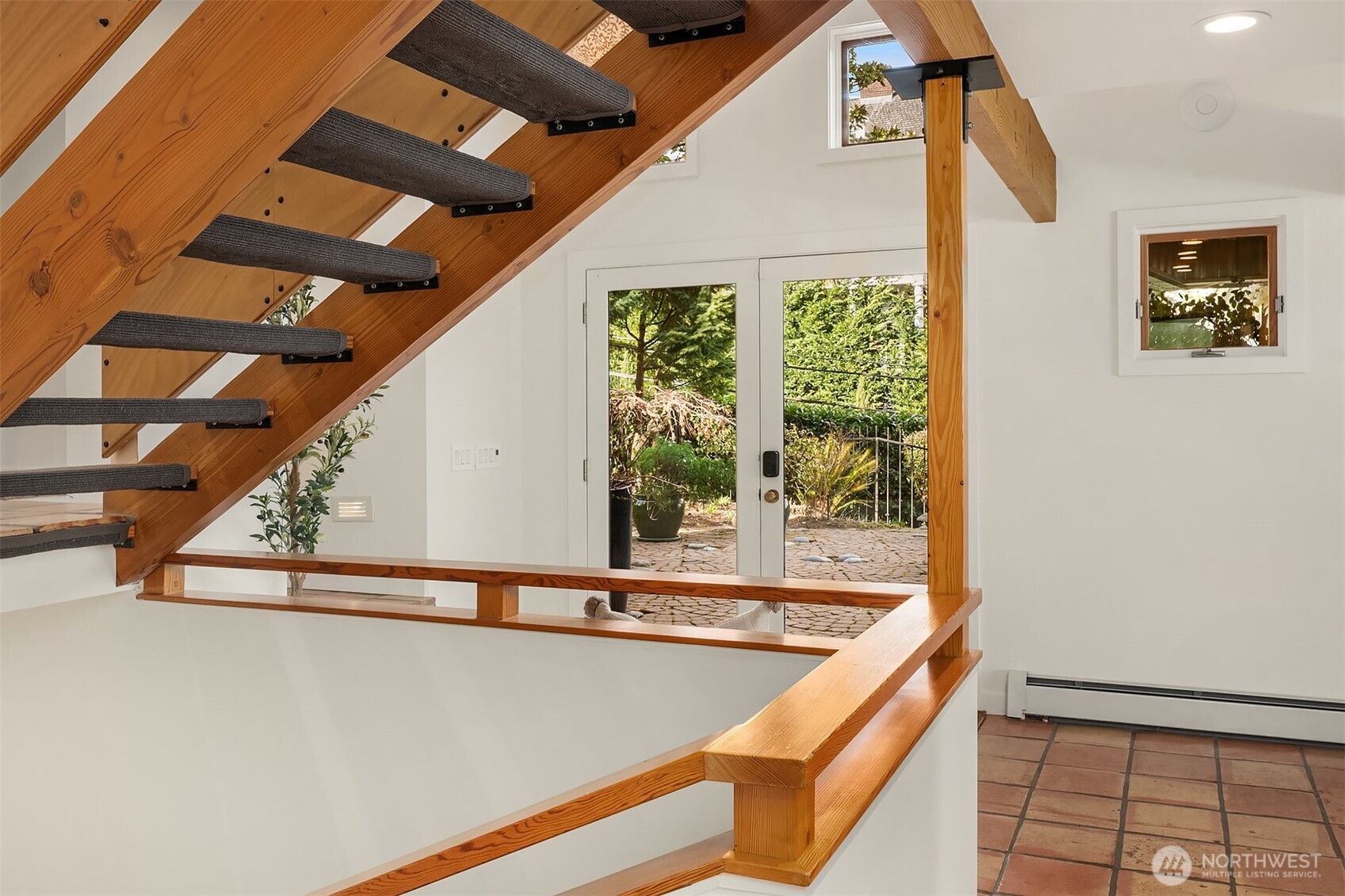 632 35th Avenue Seattle, WA 98122 - Photo 21 of 40