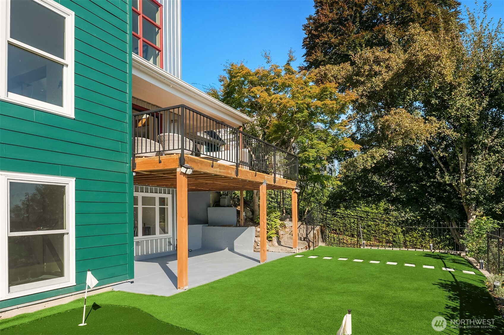 632 35th Avenue Seattle, WA 98122 - Photo 36 of 40