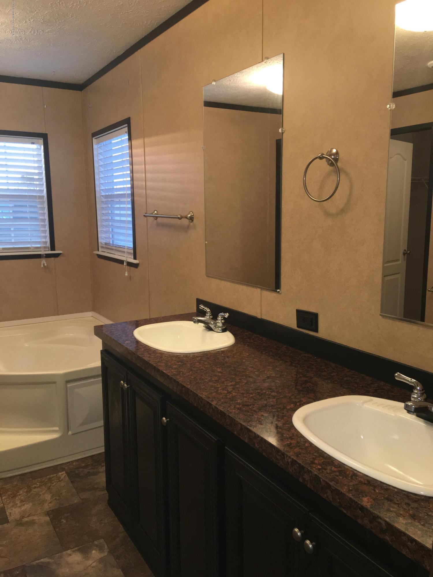 6701 Susie Road Amarillo, TX 79118 - Photo 16 of 30 Master Bath 1