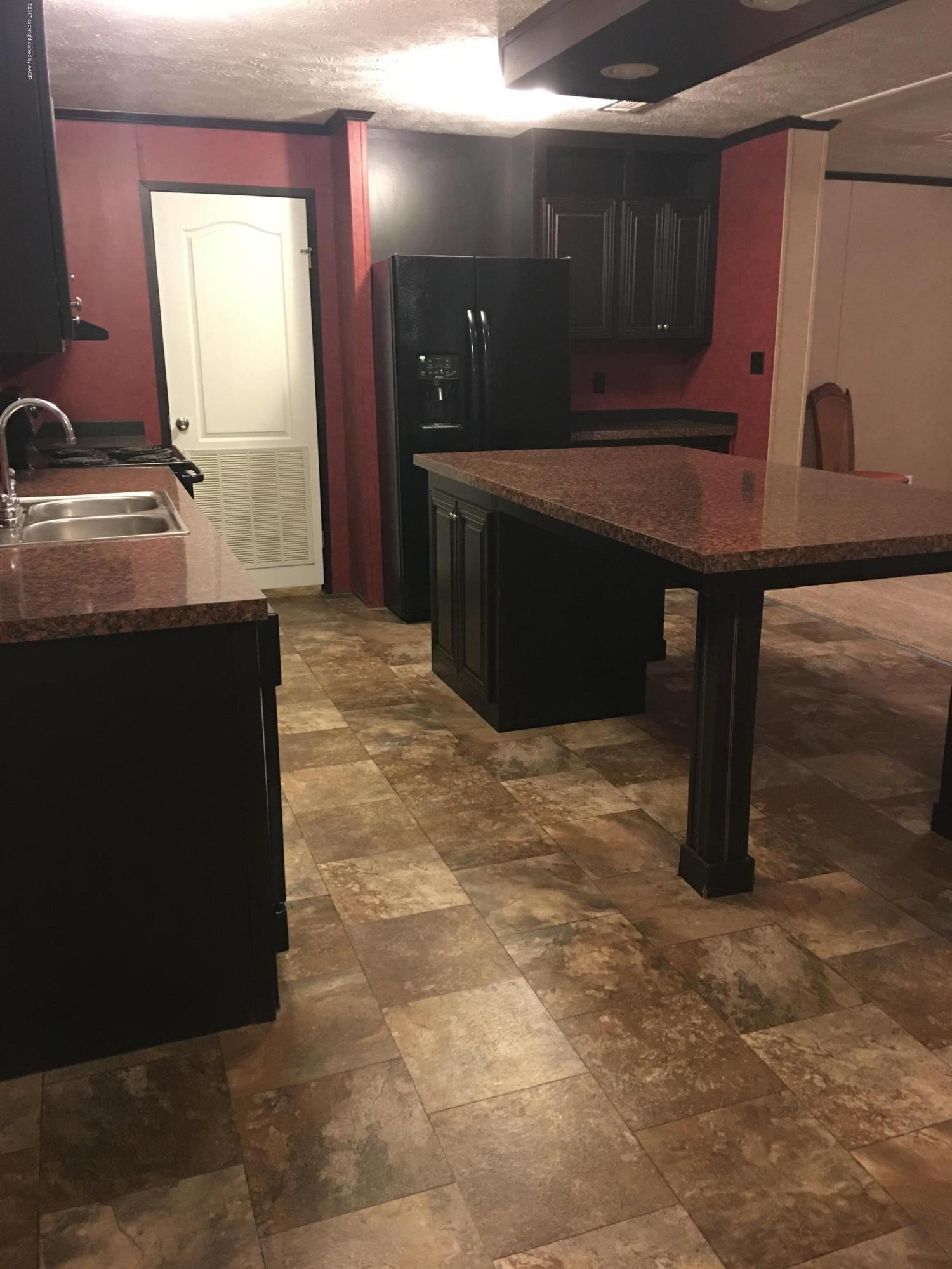 6701 Susie Road Amarillo, TX 79118 - Photo 10 of 30 Kitchen 4