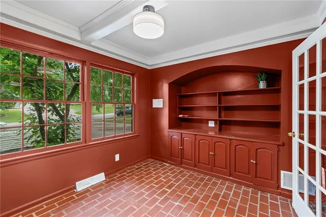 $349,000 | 12108 Markham Road, Independence, MO 64052