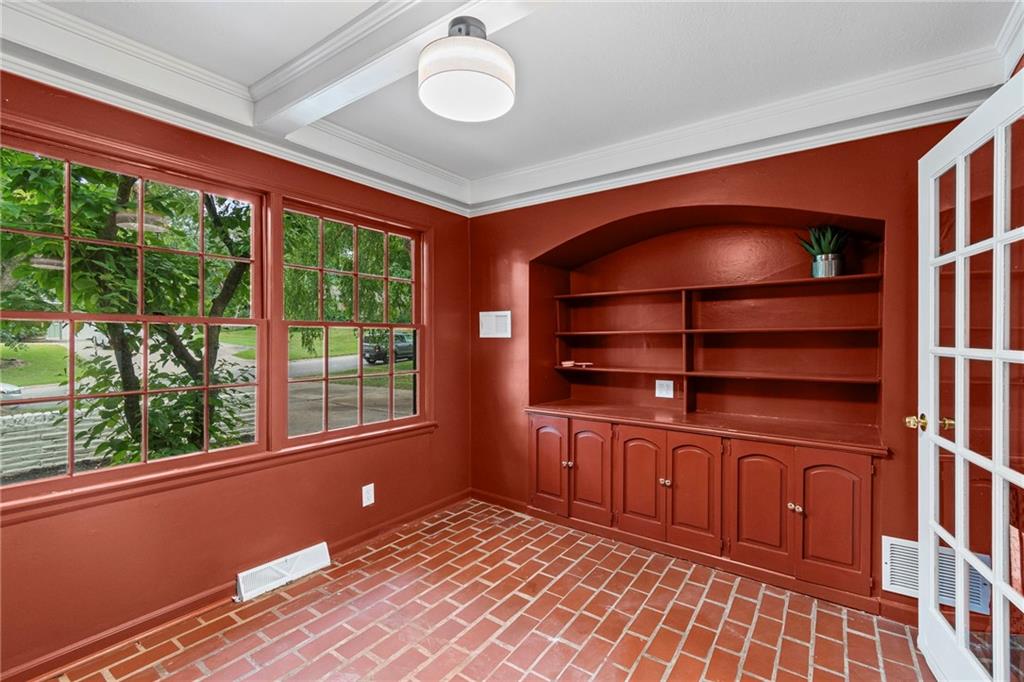 12108 Markham Road Independence, MO 64052 - Photo 21 of 55