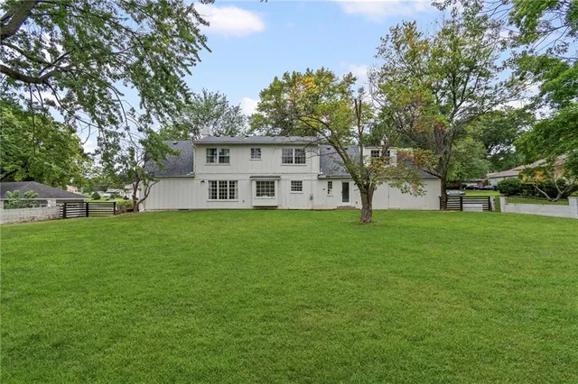 $349,000 | 12108 Markham Road, Independence, MO 64052