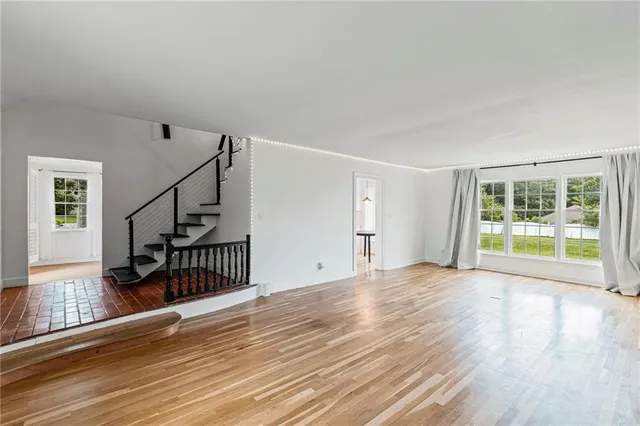 $349,000 | 12108 Markham Road, Independence, MO 64052