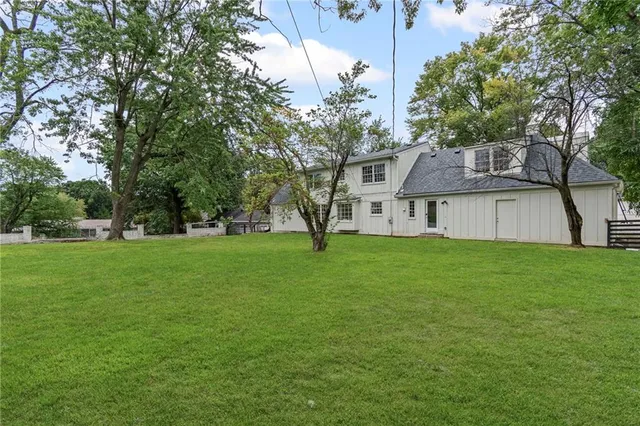 $349,000 | 12108 Markham Road, Independence, MO 64052