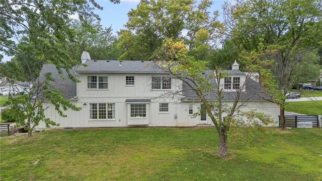 $349,000 | 12108 Markham Road, Independence, MO 64052