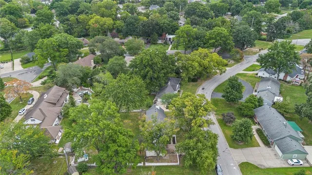 $349,000 | 12108 Markham Road, Independence, MO 64052