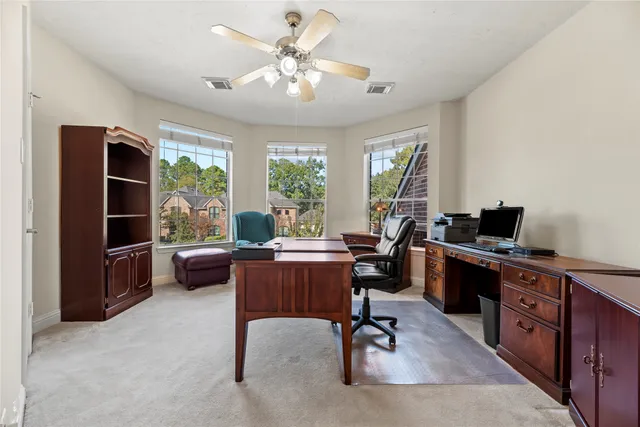 $640,000 | 11 Bentley Park Court, Houston, TX 77070