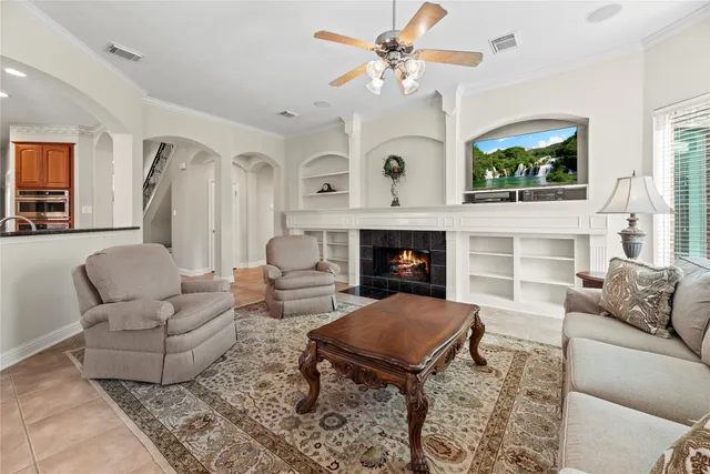 $640,000 | 11 Bentley Park Court, Houston, TX 77070