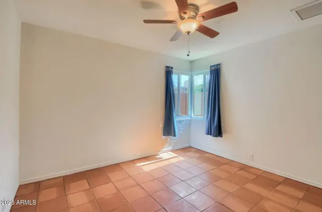 $2,700 | 1430 East Meadowbrook Avenue, Phoenix, AZ 85014