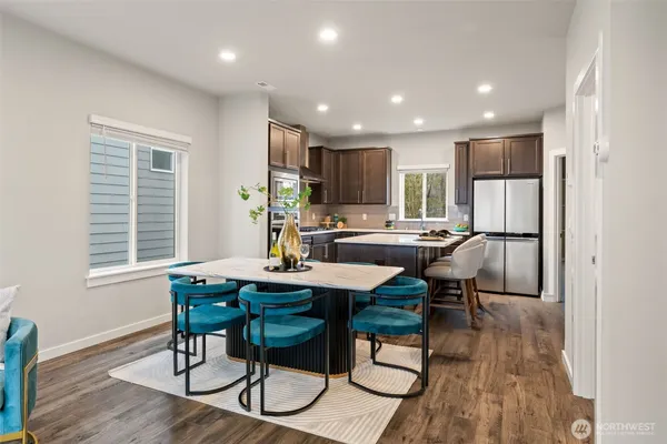 $949,950 | 309 207th Place Southeast, Bothell, WA 98012