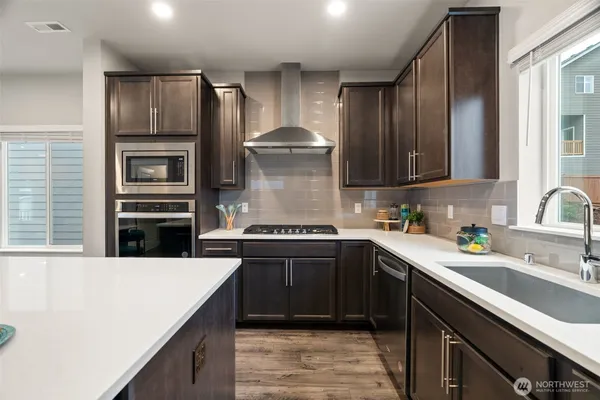 $949,950 | 309 207th Place Southeast, Bothell, WA 98012