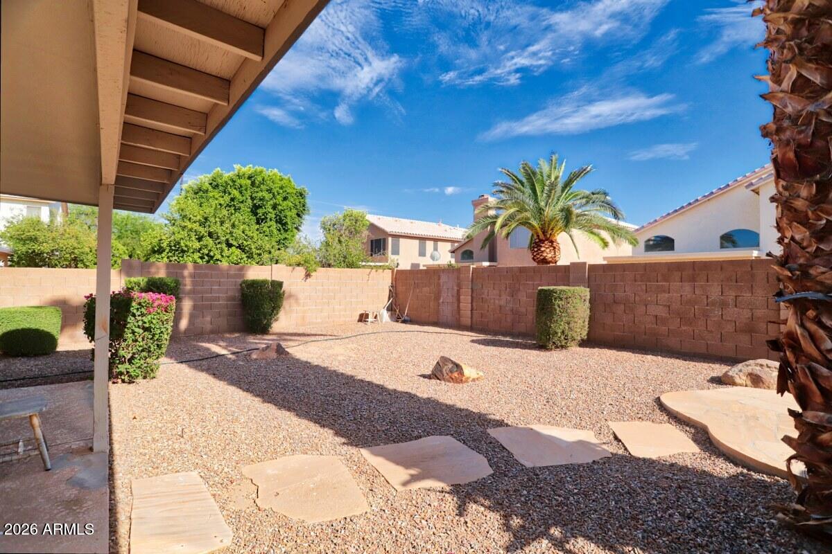 333 West Colt Road Tempe, AZ 85284 - Photo 42 of 45