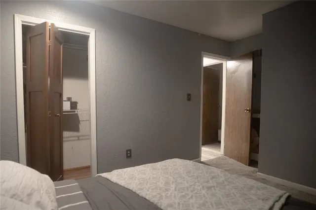 $270,000 | 2808 South 53rd Street, Kansas City, KS 66106