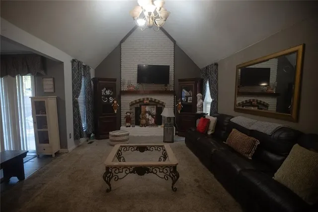 $270,000 | 2808 South 53rd Street, Kansas City, KS 66106