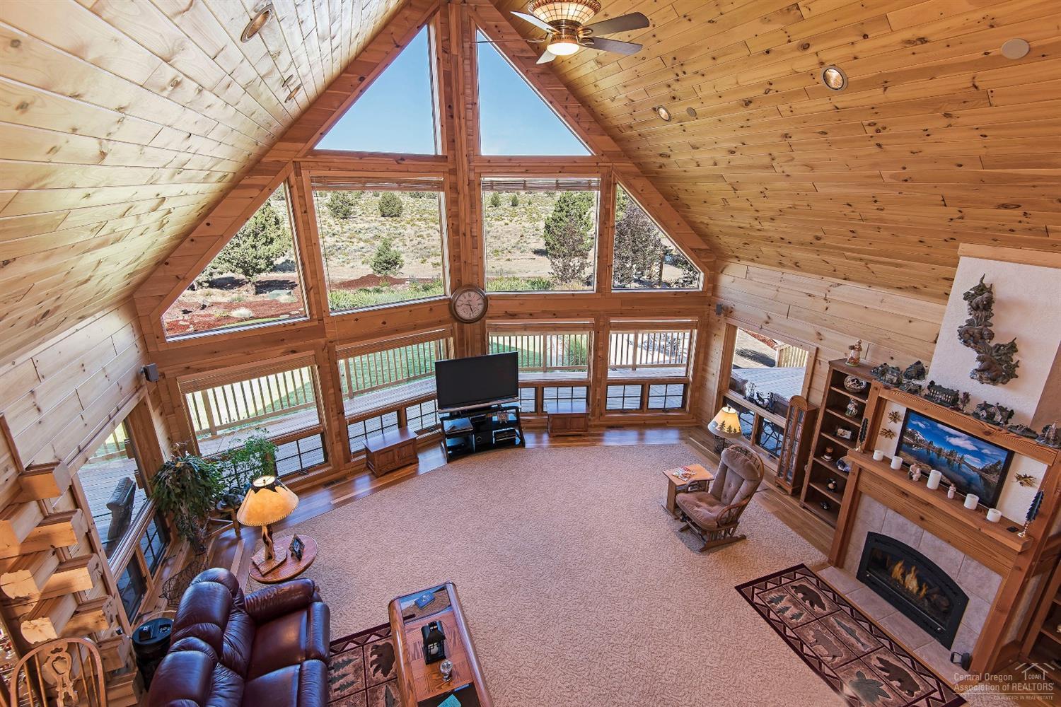 62255 Dodds Road Bend, OR 97701 - Photo 5 of 25 Additional Photo