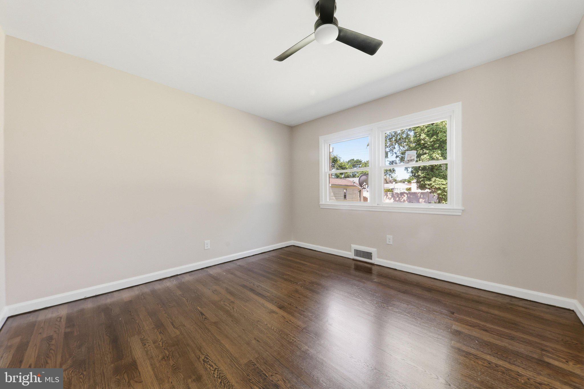 815 Trail Avenue Frederick, MD 21701 - Photo 8 of 20 Primary Bedroom