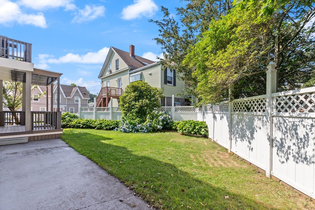5 Washington Square Gloucester, MA 01930 - Photo 14 of 20 a view of house and outdoor space