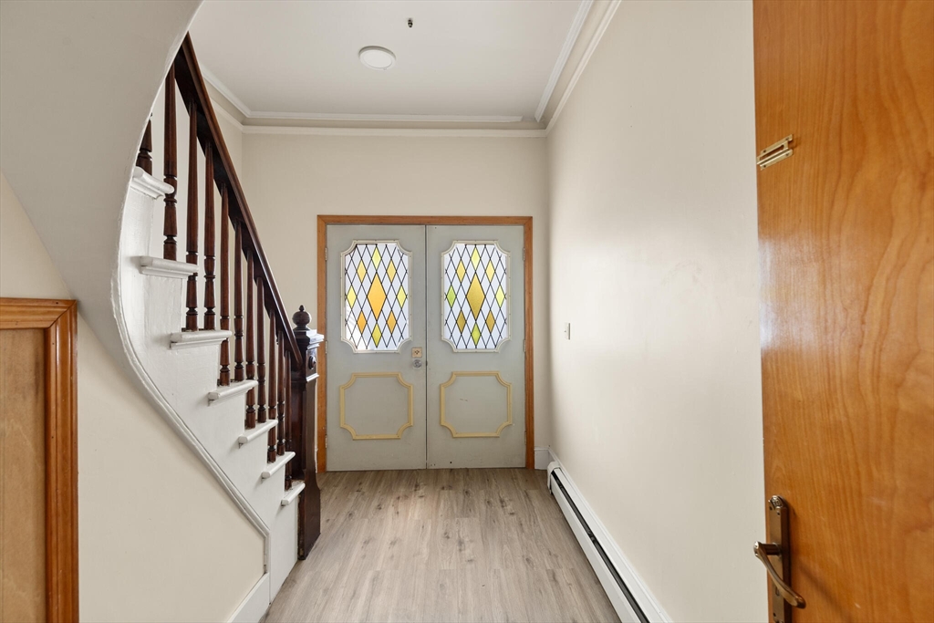 5 Washington Square Gloucester, MA 01930 - Photo 15 of 20 a view of entryway with wooden floor