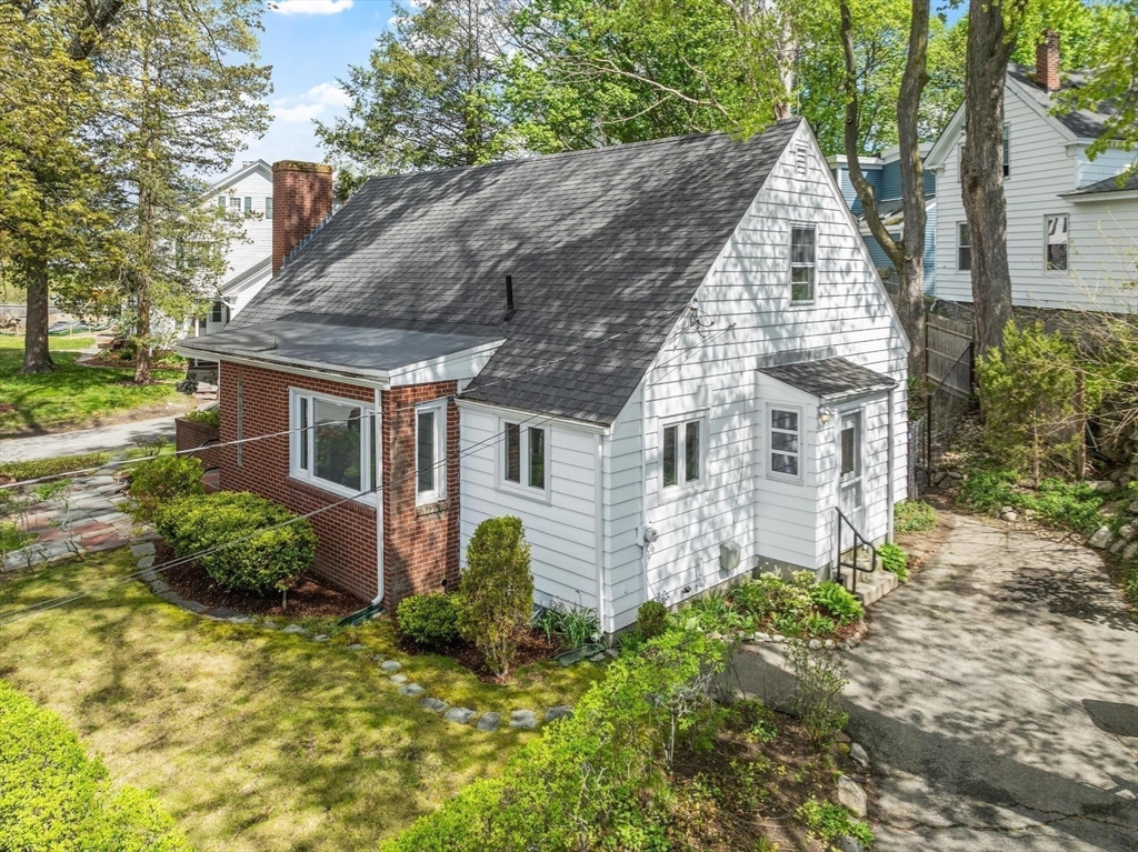 4 Bicknell Terrace Lawrence, MA 01841 - Photo 32 of 36