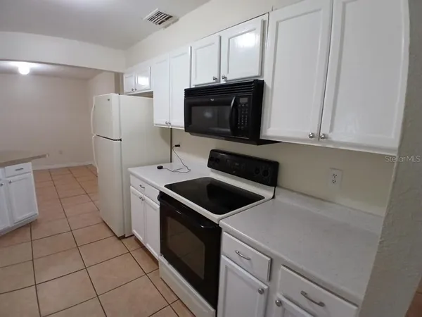 $274,900 | 632 Midiron Drive, Poinciana, FL 34759