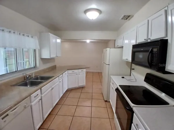 $274,900 | 632 Midiron Drive, Poinciana, FL 34759