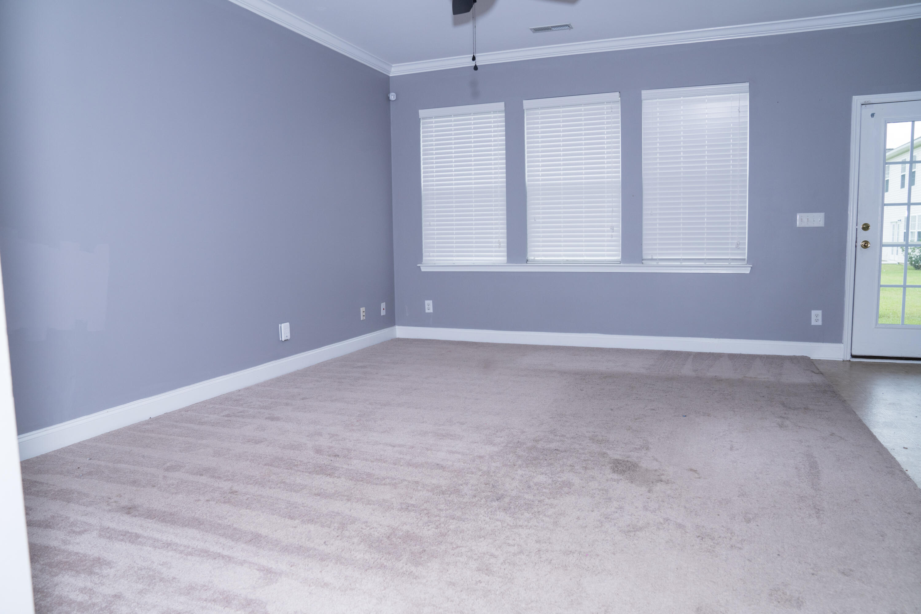 307 Evesham Avenue Moncks Corner, SC 29461 - Photo 4 of 30 DSC09914