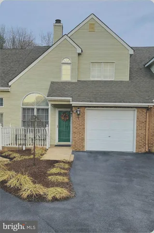 $330,000 | 43 Standiford Court, Unit 155, Wilmington, DE 19804