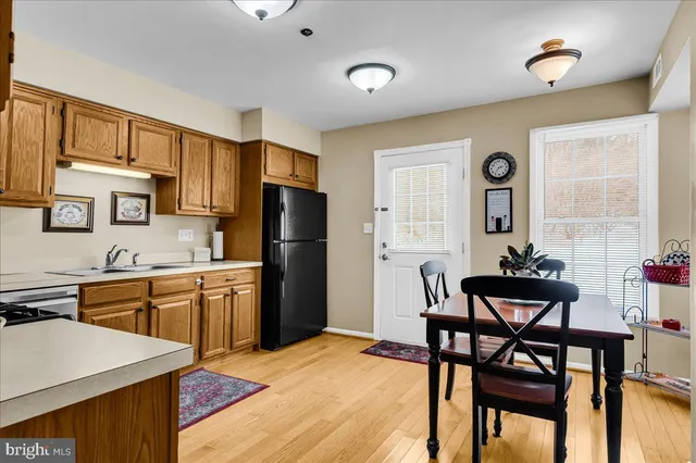 $330,000 | 43 Standiford Court, Unit 155, Wilmington, DE 19804