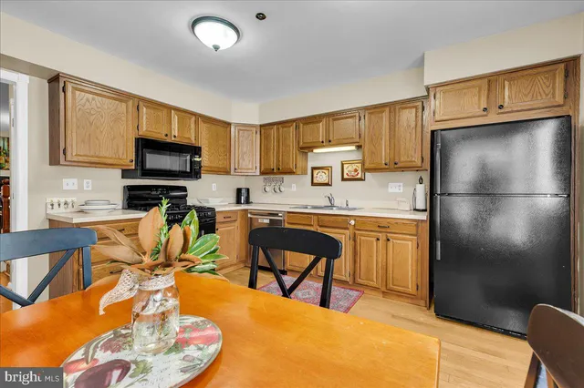 $330,000 | 43 Standiford Court, Unit 155, Wilmington, DE 19804