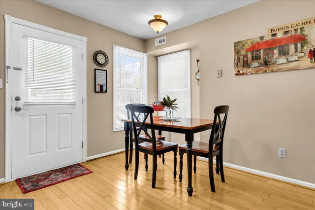 $330,000 | 43 Standiford Court, Unit 155, Wilmington, DE 19804