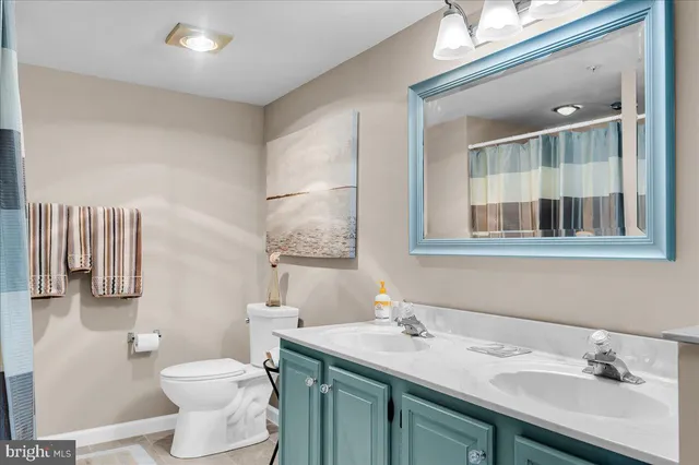 $330,000 | 43 Standiford Court, Unit 155, Wilmington, DE 19804