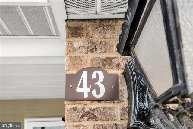 $330,000 | 43 Standiford Court, Unit 155, Wilmington, DE 19804