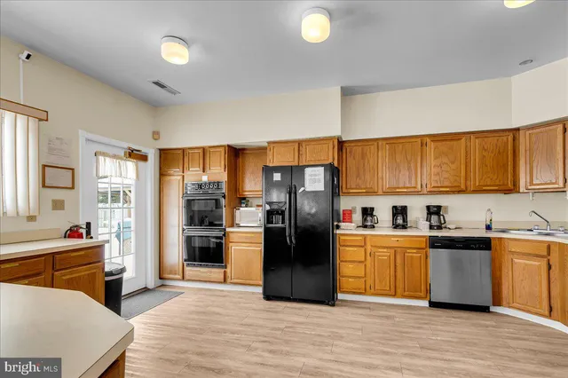 $330,000 | 43 Standiford Court, Unit 155, Wilmington, DE 19804