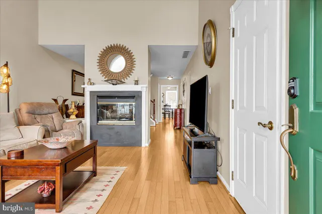 $330,000 | 43 Standiford Court, Unit 155, Wilmington, DE 19804